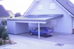 P021
